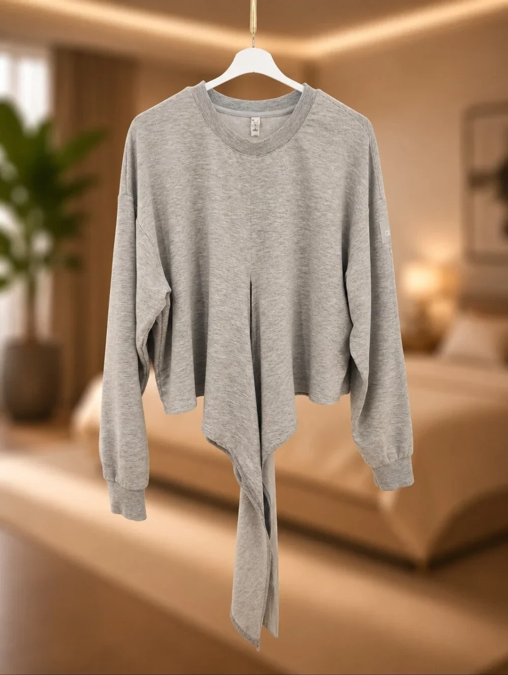 ALO Yoga Grey Tie-Front Cropped Sweatshirt - Picture 1 of 5